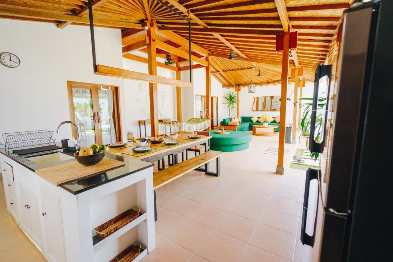Villa Orked 3 With Family Room Seminyak Dış mekan fotoğraf